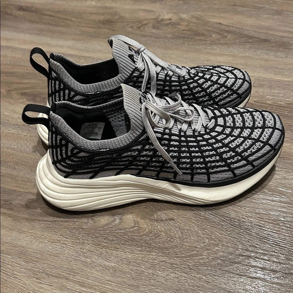 APL Techloom Zipline Size 6.5